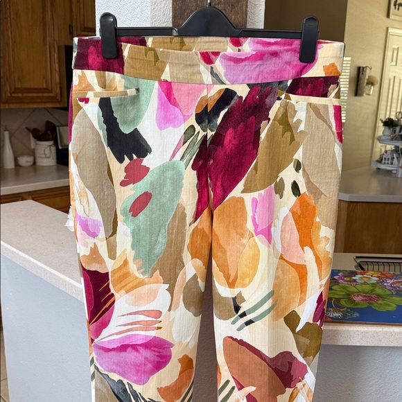 Chico’s Brigitte™ Abstract Floral Slub Pants - Picture 7 of 12